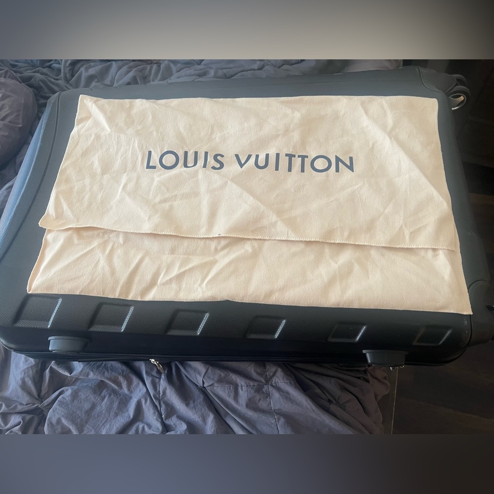 Louis Vuitton dust bag